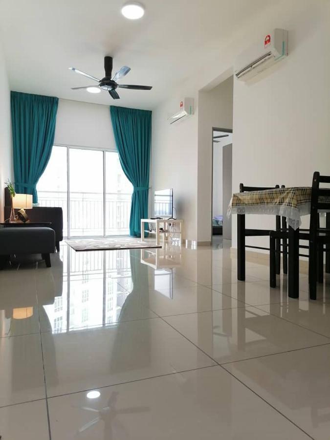 Mesahill Nilai 2 Room Condo - Fast Wifi, Amazing Pool & Tv Exterior foto